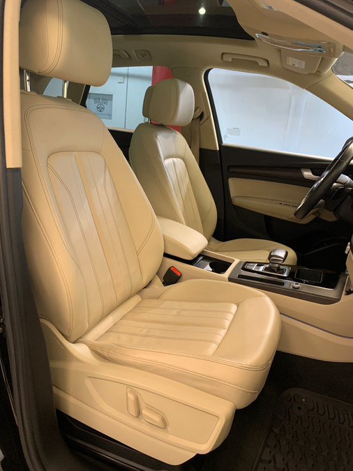 Used 2023 Audi Q5 2.0T Premium w/ Convenience Package AWD/4WD image 54