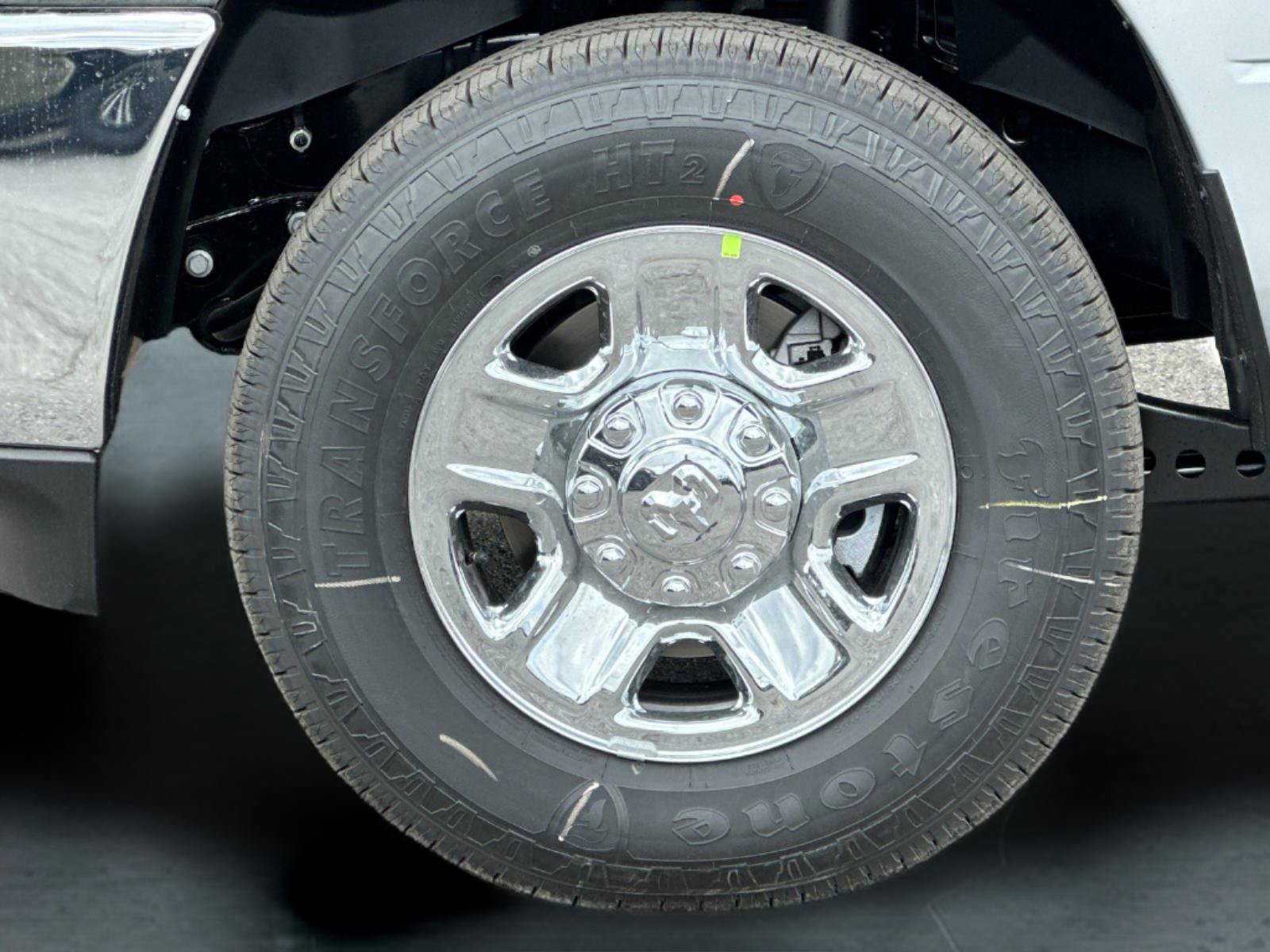 New 2026 RAM 3500 Tradesman AWD/4WD image 24