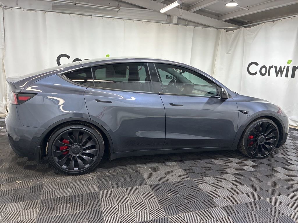 Used 2023 Tesla Model Y Long Range image 10