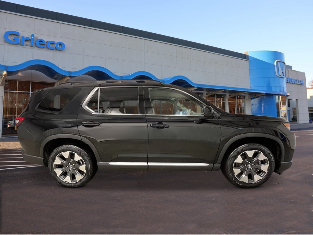 New 2026 Honda Pilot Touring image 8