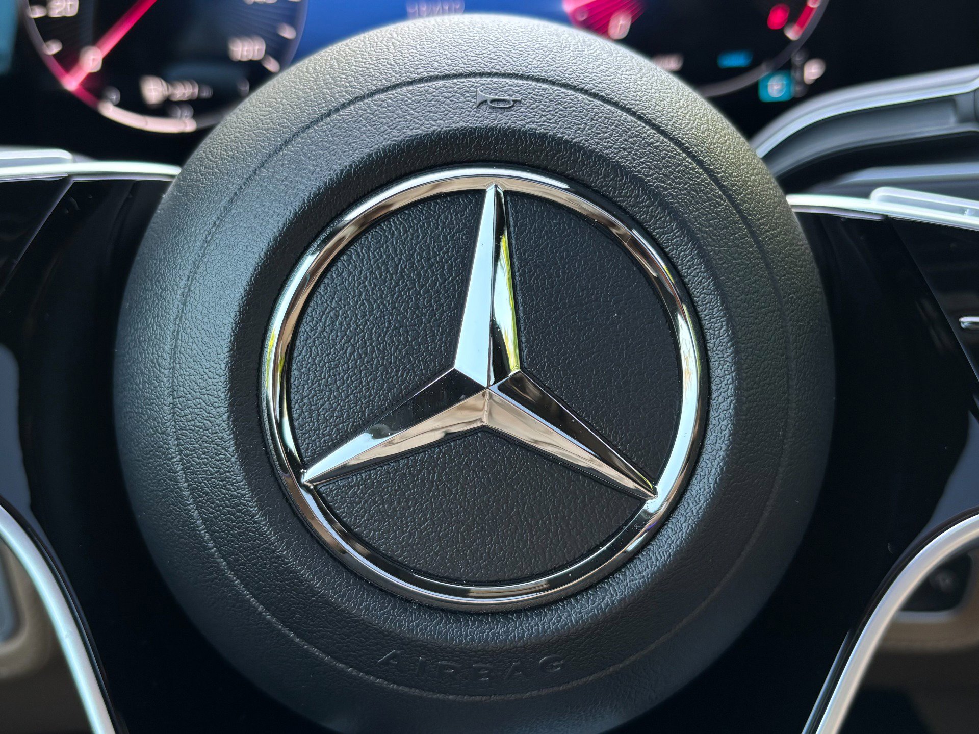 Used 2024 Mercedes-Benz GLS 580 4MATIC image 38