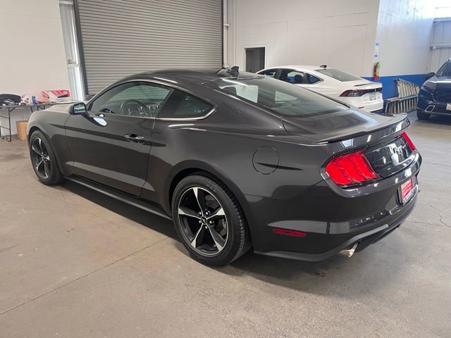 Used 2022 Ford Mustang Coupe image 5