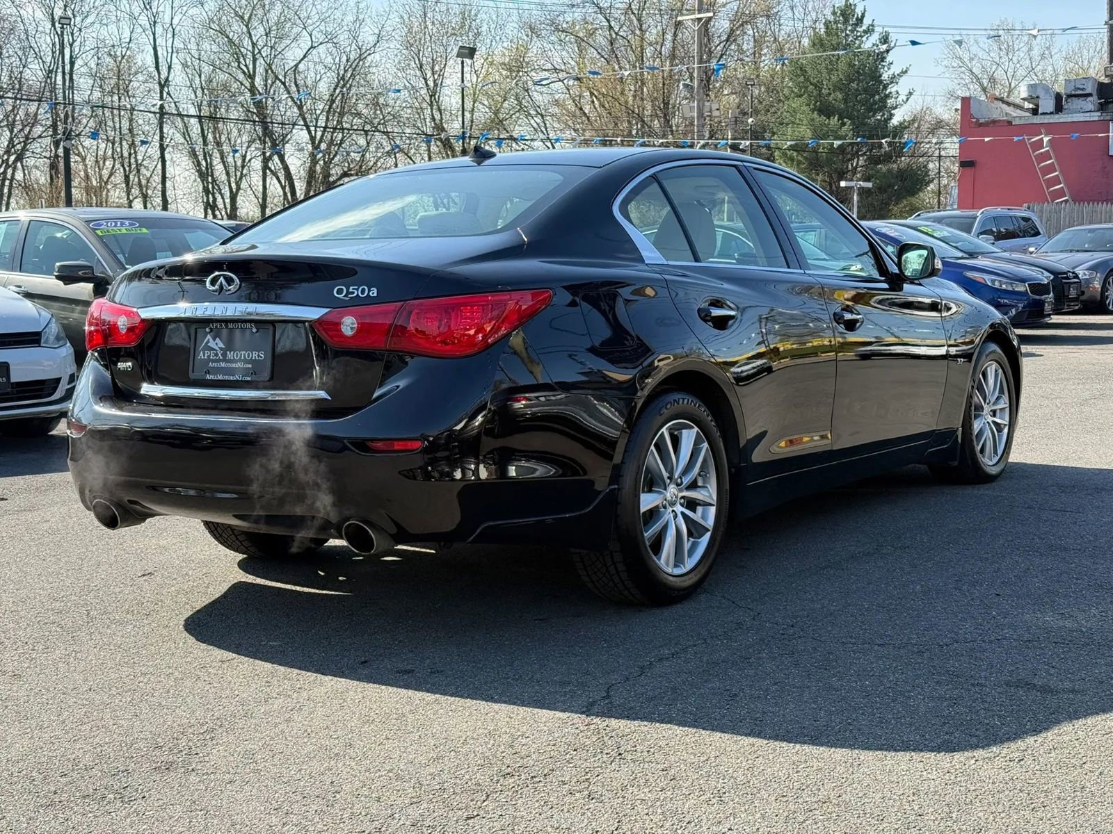 Used 2014 INFINITI Q50 2.0t w/ Moonroof Package AWD/4WD image 12