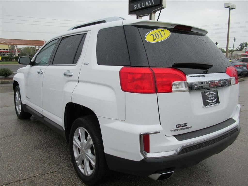 Used 2017 GMC Terrain SLT image 5