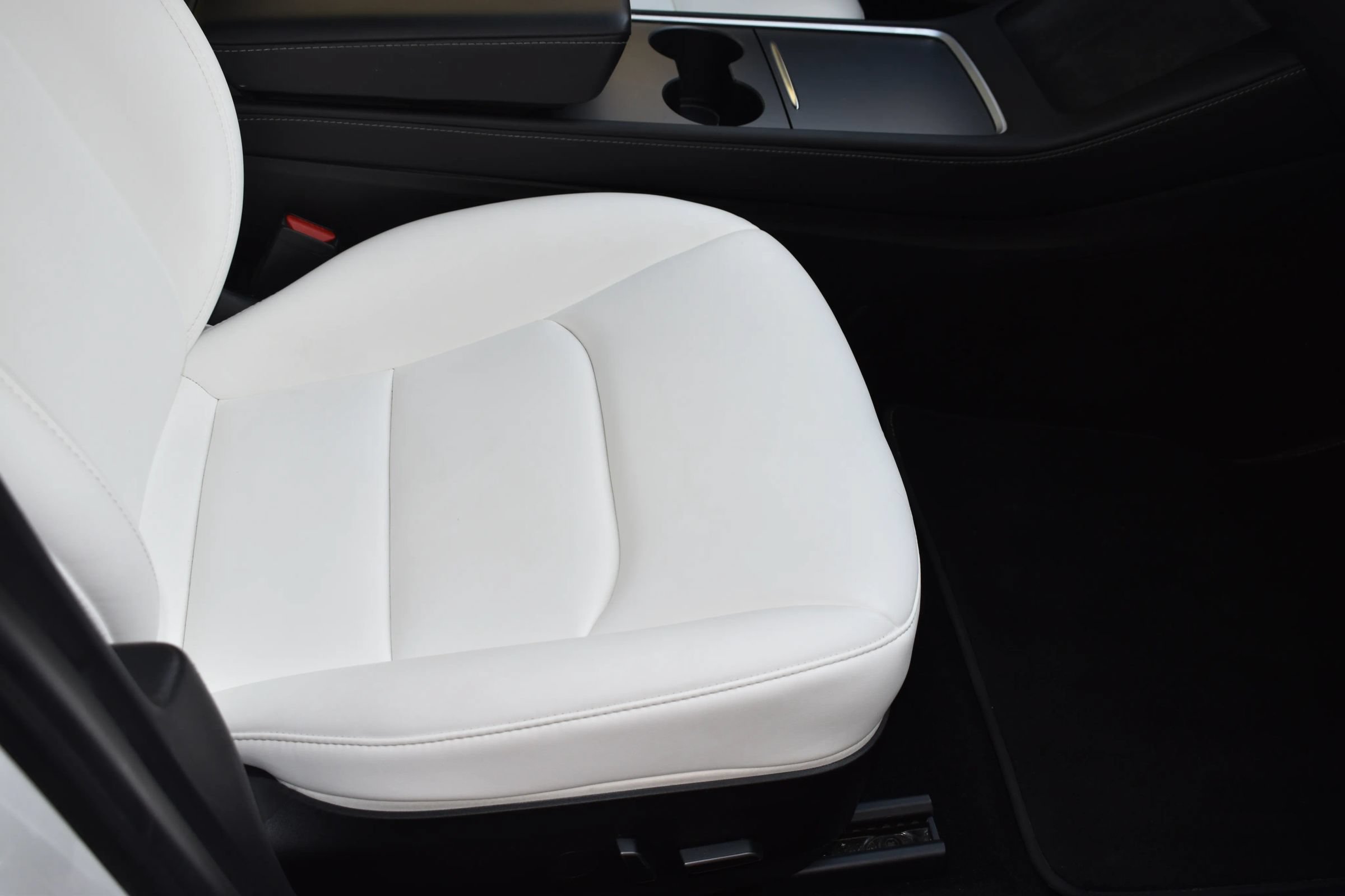 Used 2021 Tesla Model 3 Long Range AWD/4WD image 13