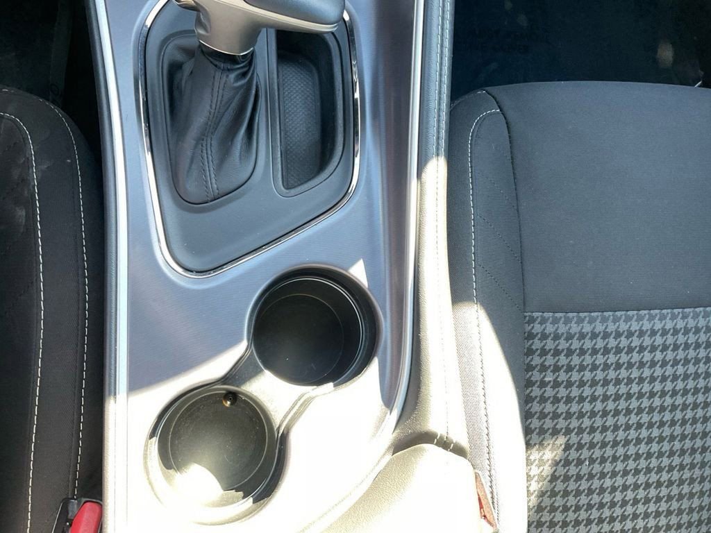 Used 2019 Dodge Challenger SRT Hellcat Redeye image 23