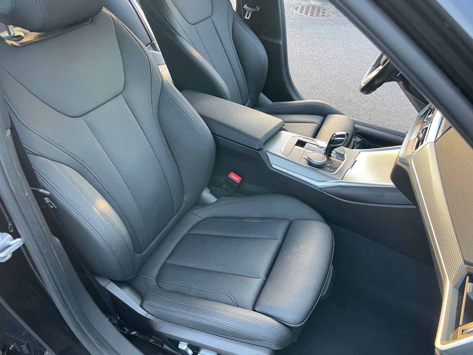 Used 2020 BMW 330i xDrive Sedan w/ M Sport Package image 16