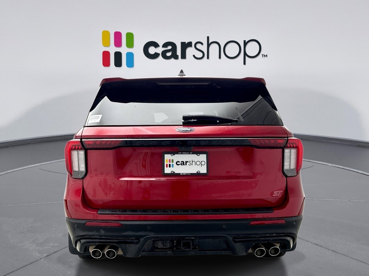 Used 2025 Ford Explorer ST image 4