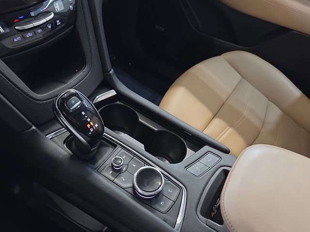 Certified 2024 Cadillac XT6 Sport w/ Platinum Package image 28