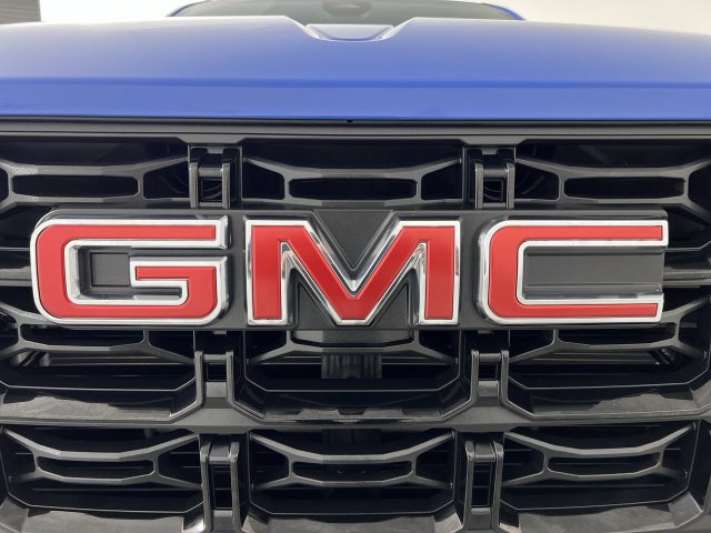 Used 2026 GMC Canyon Elevation RWD image 31