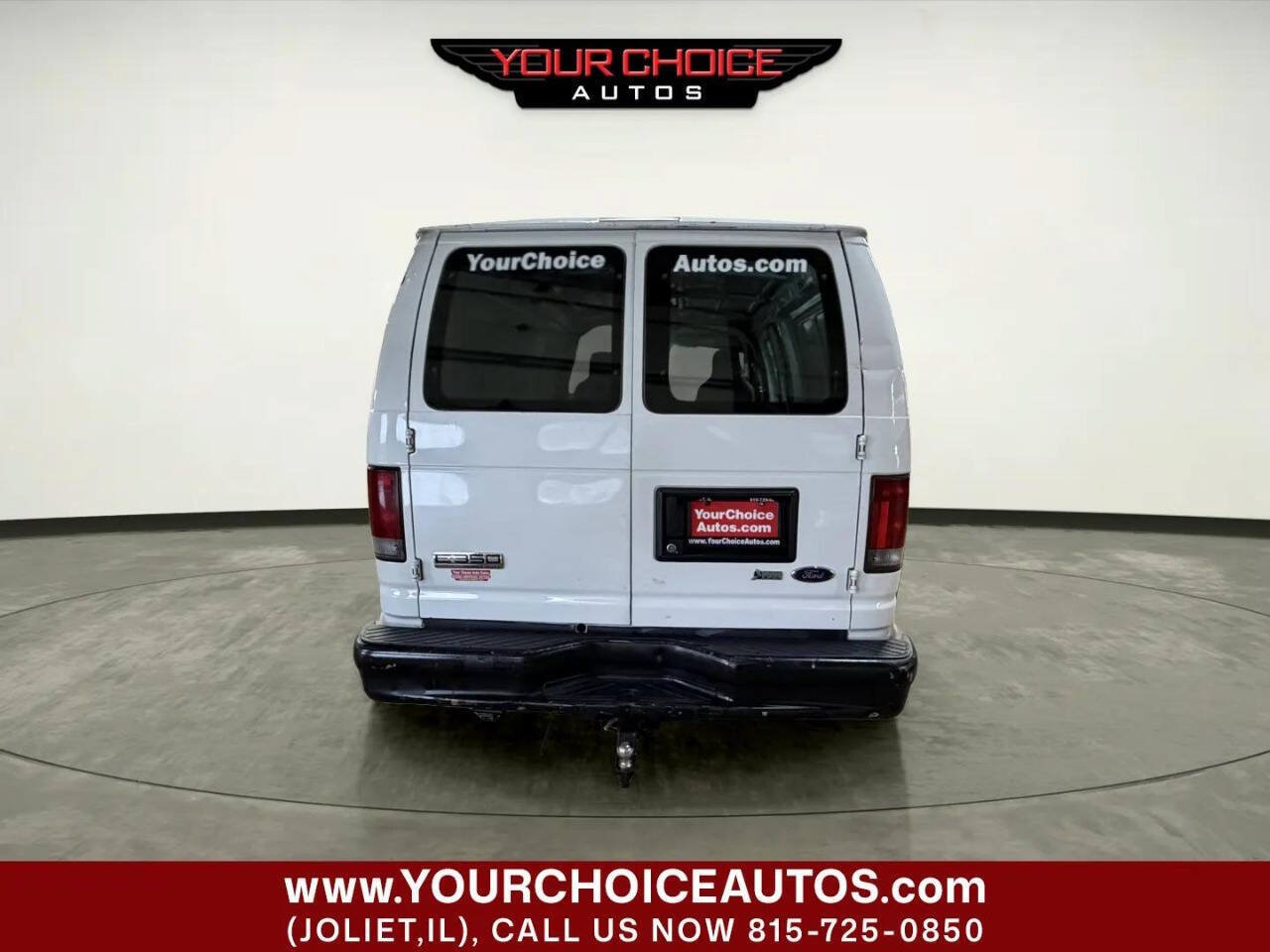 Used 2010 Ford E-350 and Econoline 350 Extended Super Duty RWD image 4
