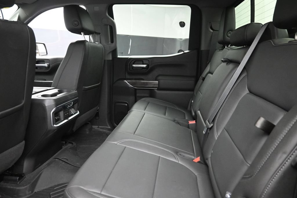 Used 2021 Chevrolet Silverado 1500 LTZ AWD/4WD image 12