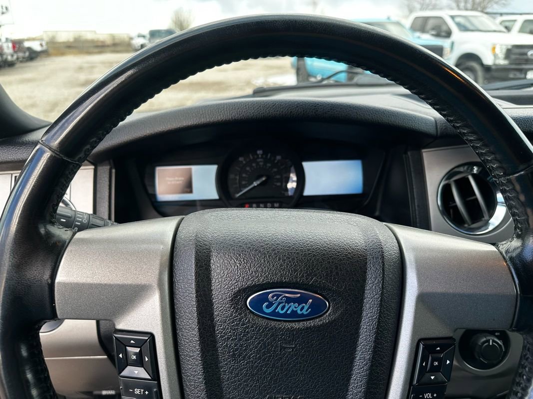 Used 2015 Ford Expedition Limited w/ Equipment Group 301A image 30