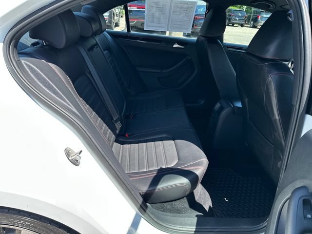 Used 2018 Volkswagen Jetta GLI FWD image 36