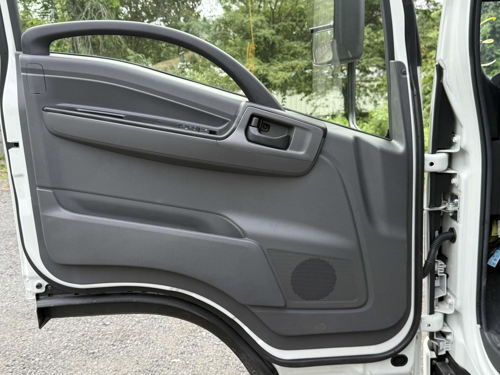 New 2025 Chevrolet Low Cab Forward 5500 XD image 21