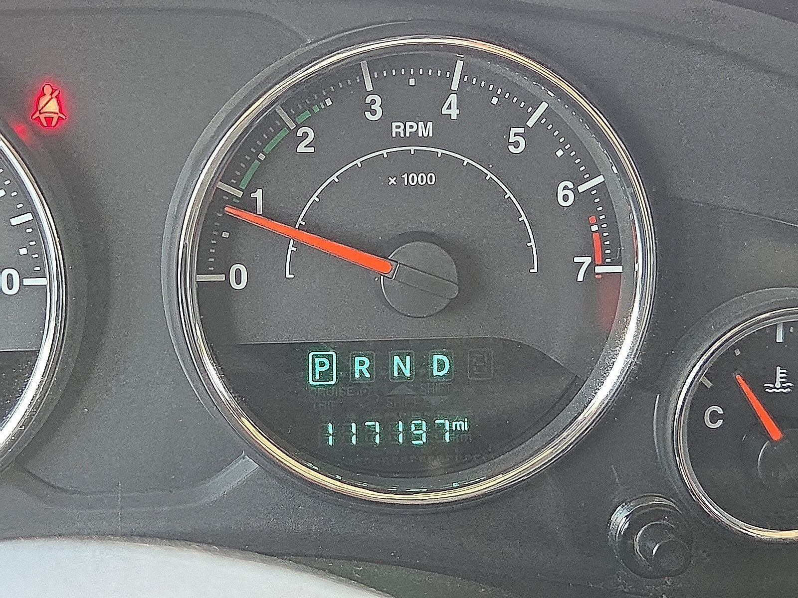 Used 2015 Jeep Wrangler Unlimited Sport w/ Connectivity Group AWD/4WD image 5