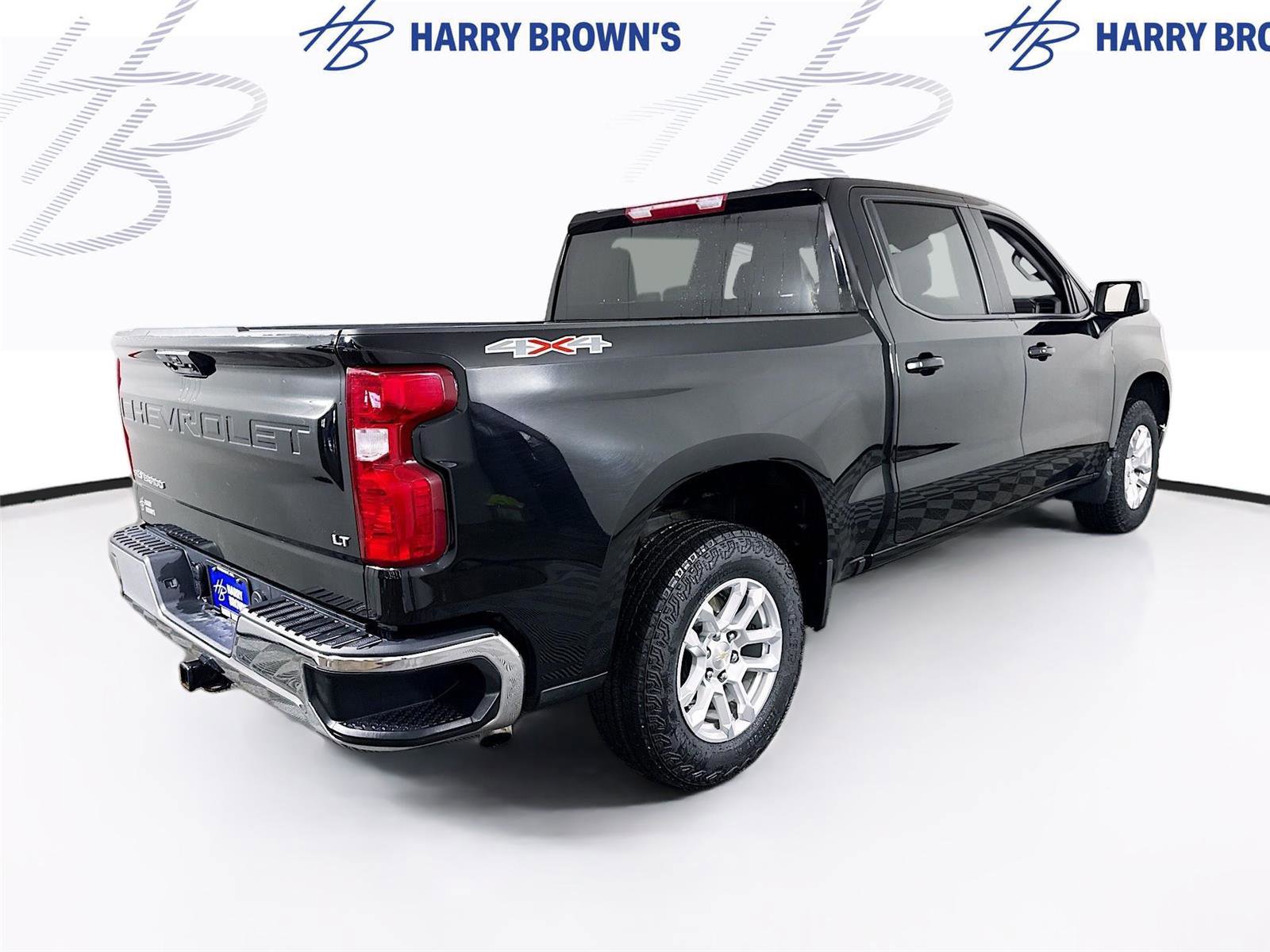 Used 2023 Chevrolet Silverado 1500 LT image 30