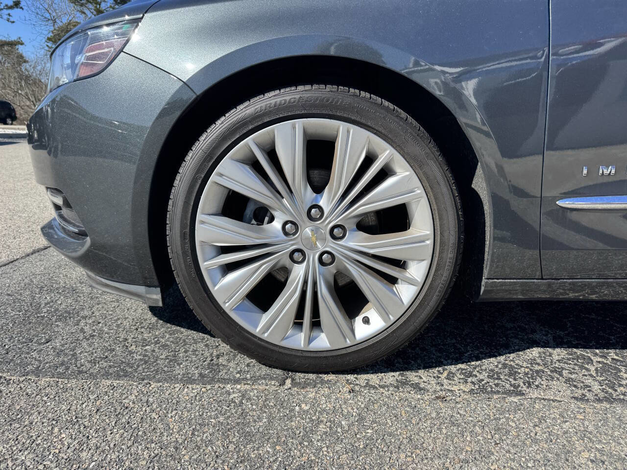 Used 2018 Chevrolet Impala Premier w/ Premier Confidence Package FWD image 4