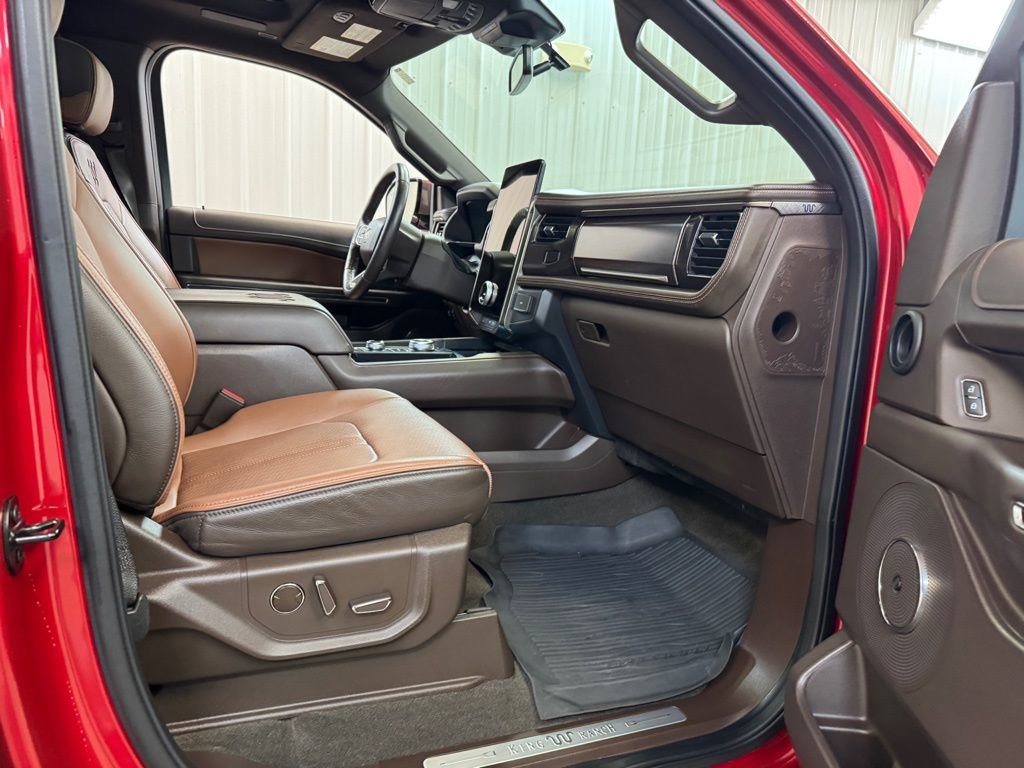 Used 2022 Ford Expedition King Ranch AWD/4WD image 29