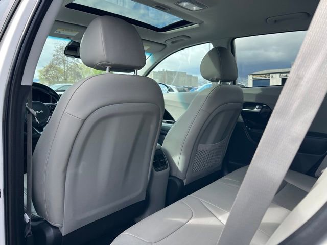 Certified 2022 Kia Niro EX Premium FWD image 13