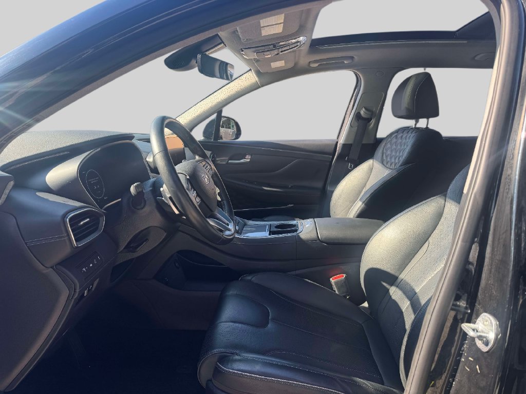 Used 2022 Hyundai Santa Fe Limited AWD/4WD image 17
