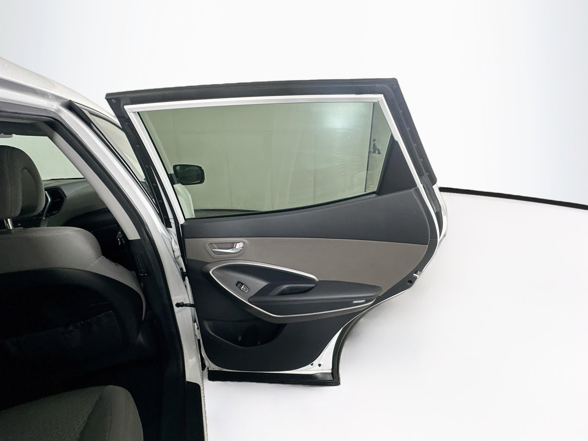Used 2014 Hyundai Santa Fe Sport FWD image 27