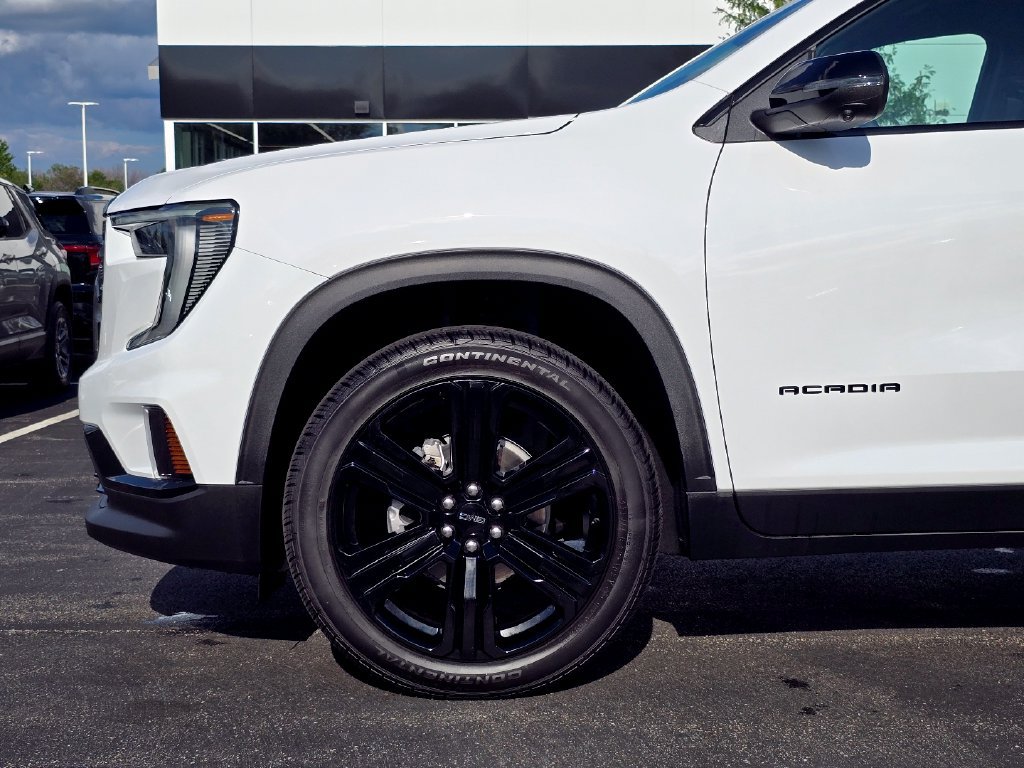 New 2026 GMC Acadia Elevation w/ Black Edition AWD/4WD image 32