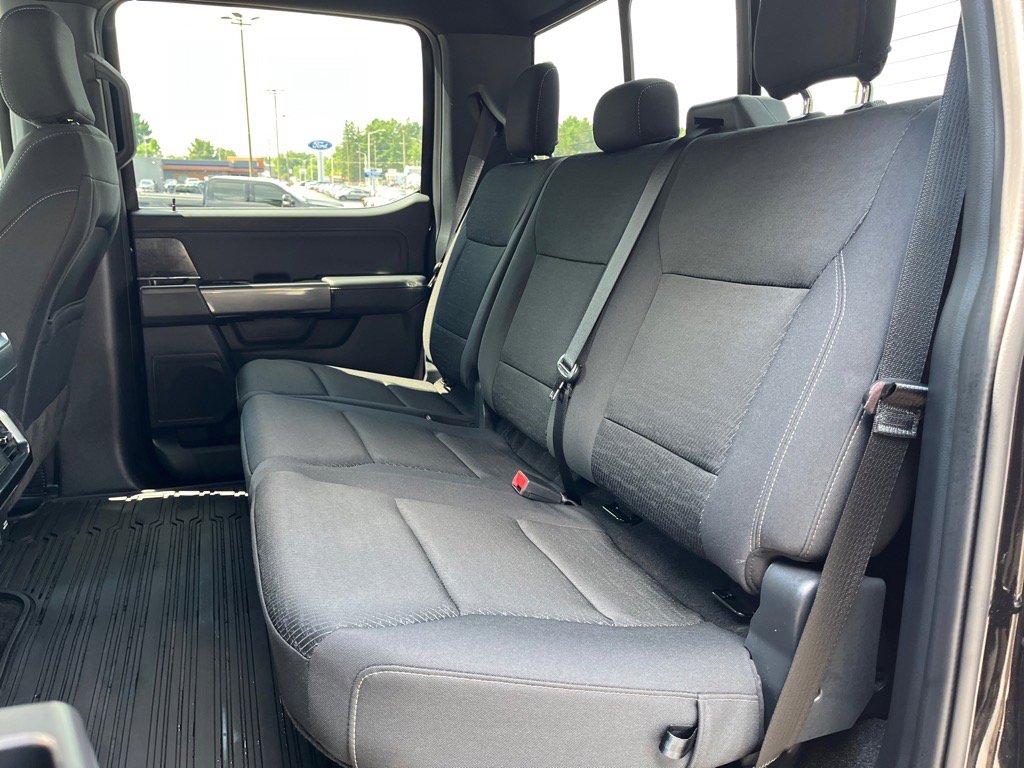 Used 2022 Ford F150 XLT w/ Equipment Group 302A High image 12