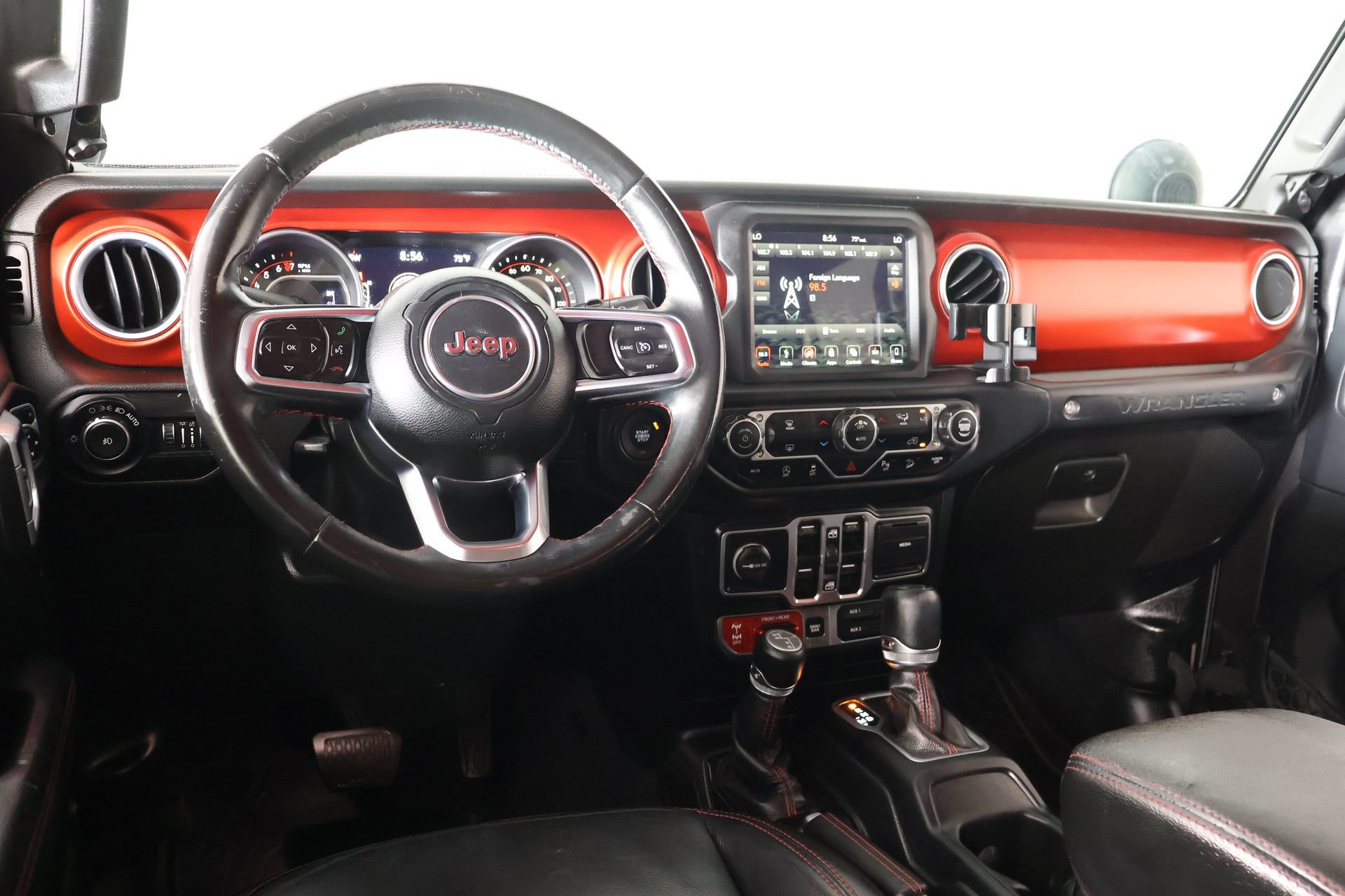 Used 2018 Jeep Wrangler Unlimited Rubicon w/ Dual Top Group AWD/4WD image 2