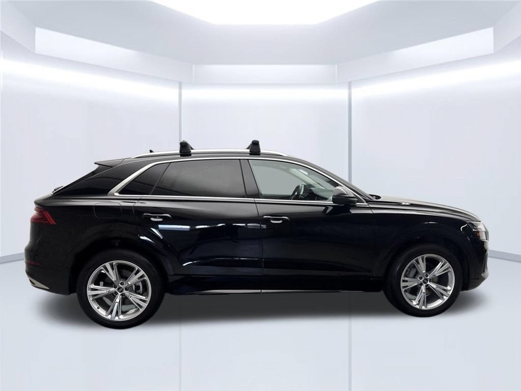 Used 2023 Audi Q8 Premium w/ Convenience Package AWD/4WD image 10
