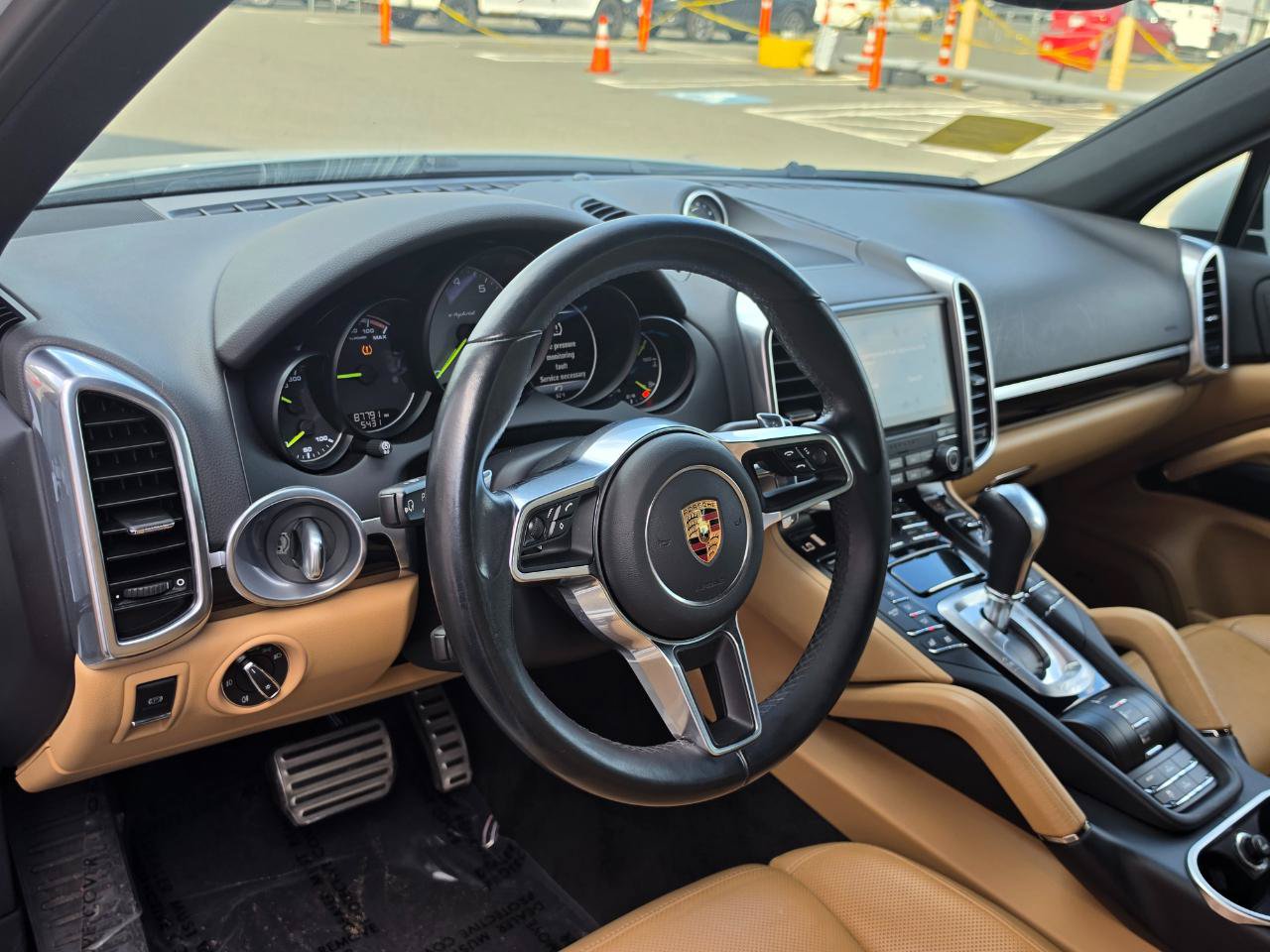 Used 2017 Porsche Cayenne S AWD/4WD image 11