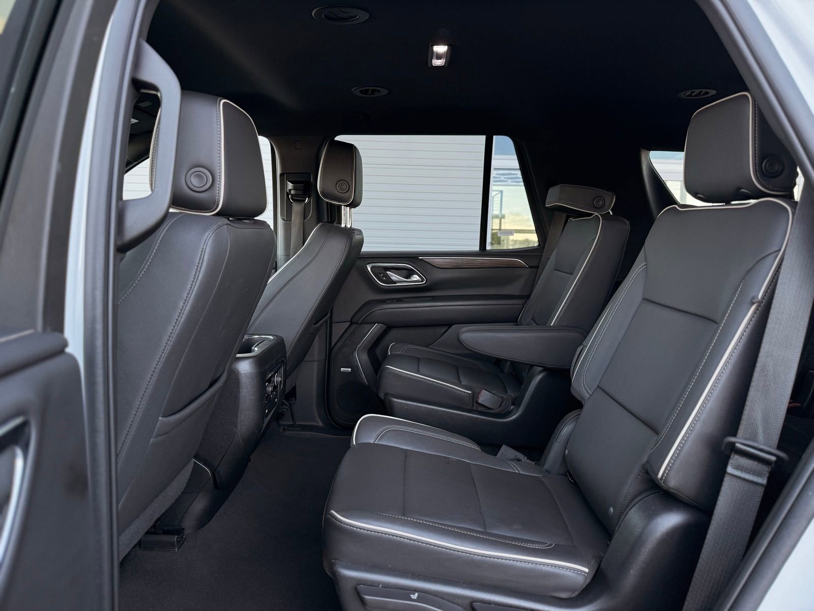 Used 2023 Chevrolet Tahoe Premier image 17