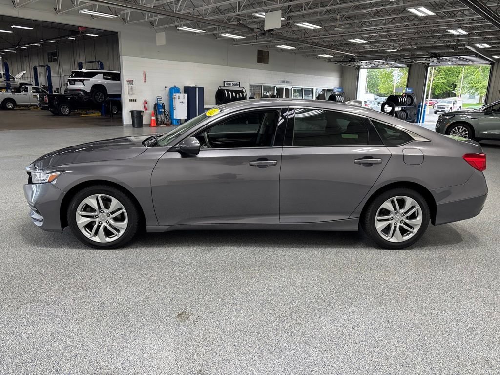Used 2018 Honda Accord LX image 4
