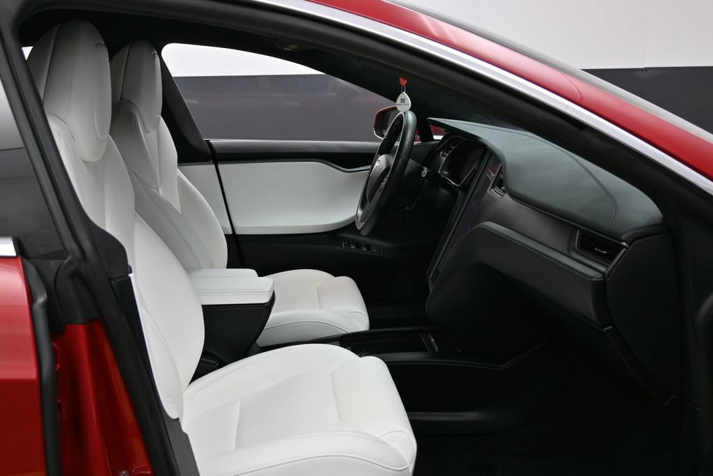 Used 2020 Tesla Model S Performance AWD/4WD image 39