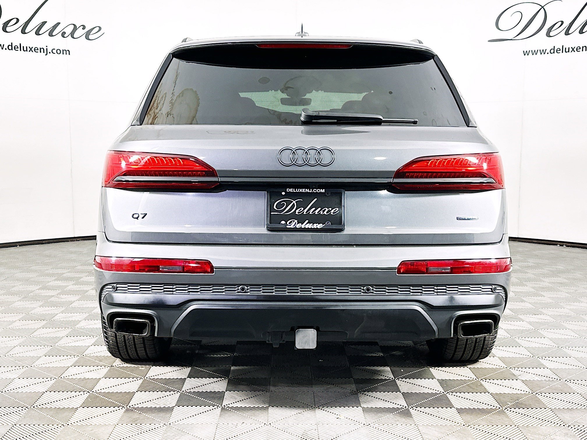 Used 2025 Audi Q7 3.0T Prestige w/ Prestige Package AWD/4WD image 5