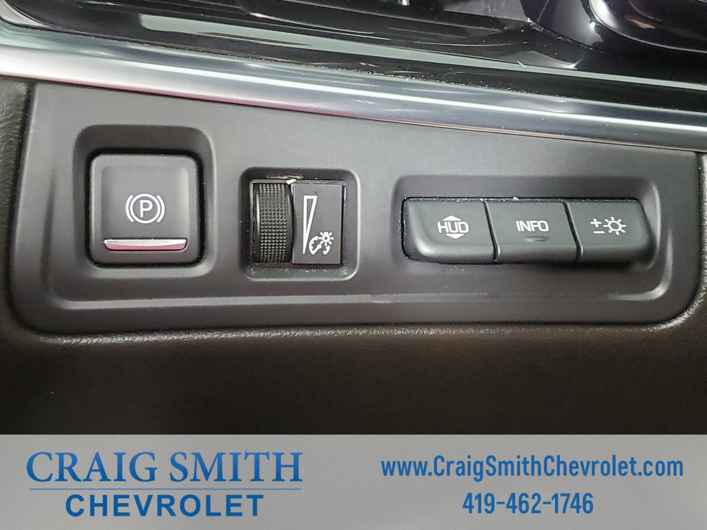 Used 2023 Cadillac XT6 Premium Luxury image 24