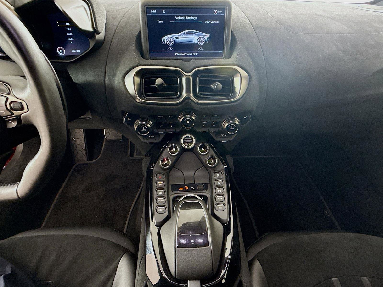 Used 2020 Aston Martin V8 Vantage Coupe RWD image 7