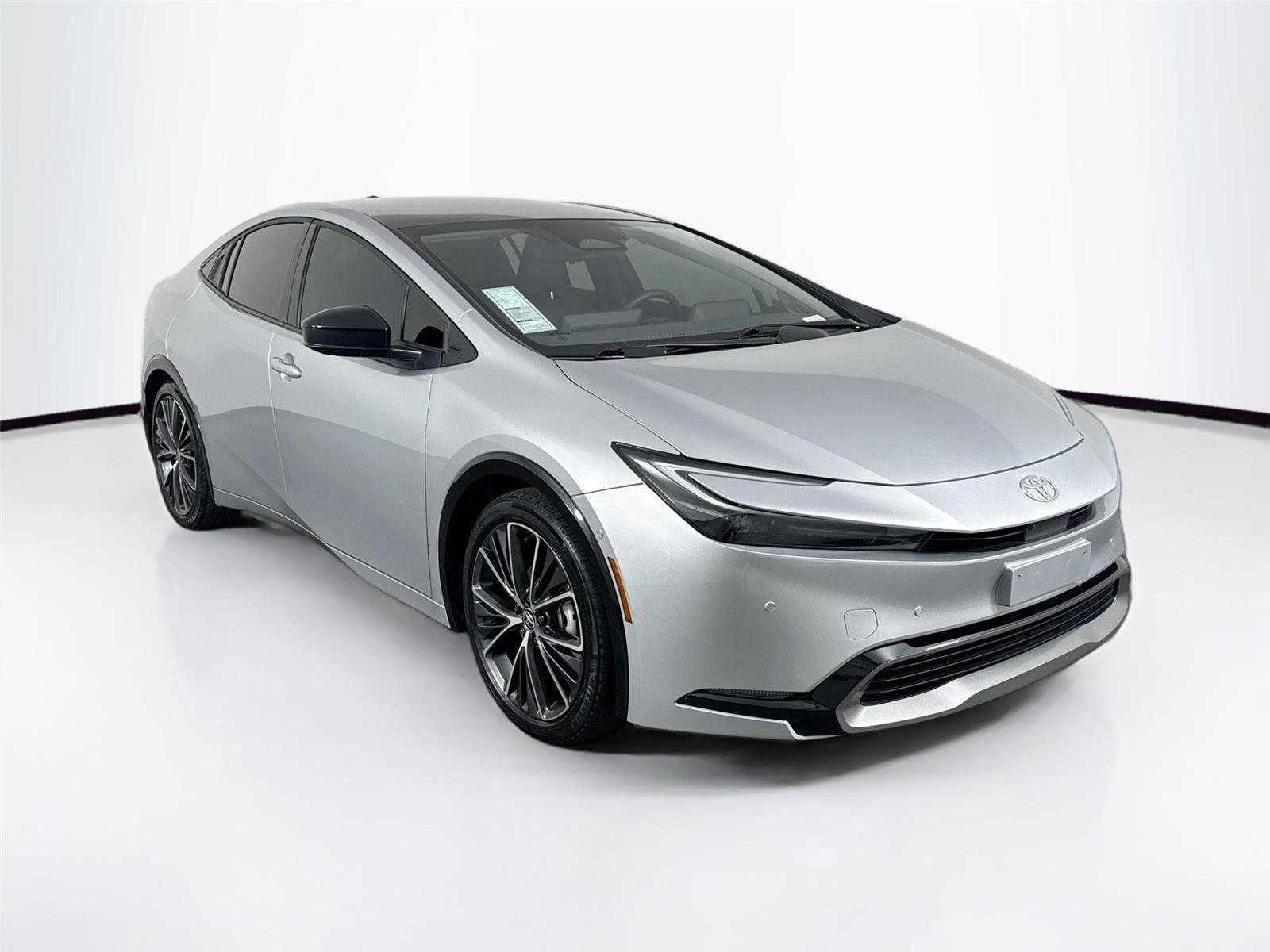 Used 2024 Toyota Prius Limited w/ Limited Premium Package image 10