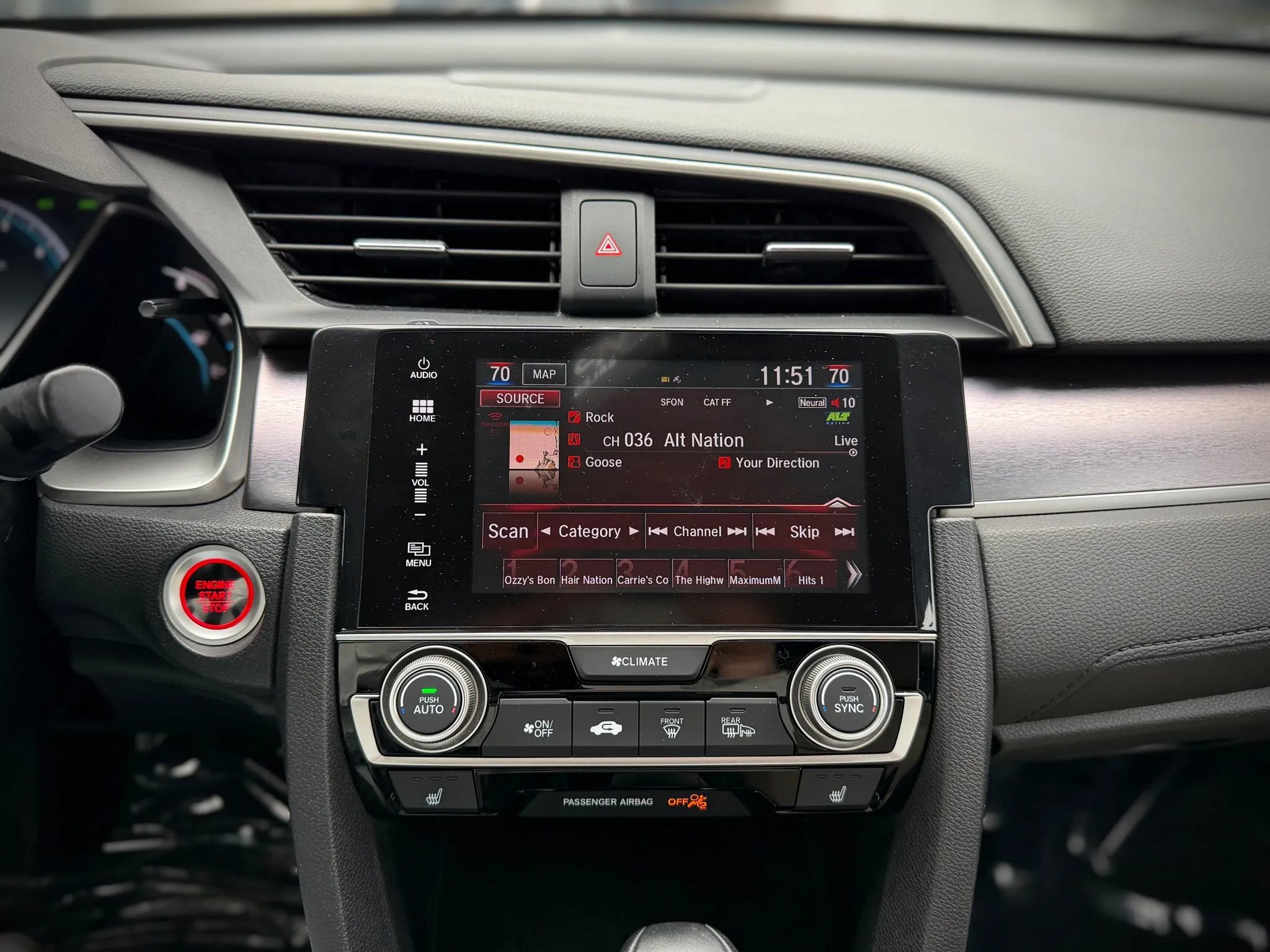 Used 2016 Honda Civic Touring image 13