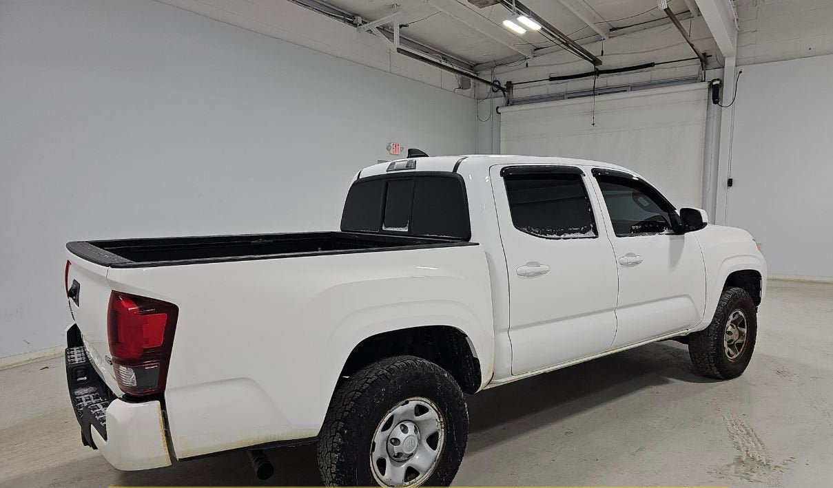 Used 2020 Toyota Tacoma SR AWD/4WD image 3