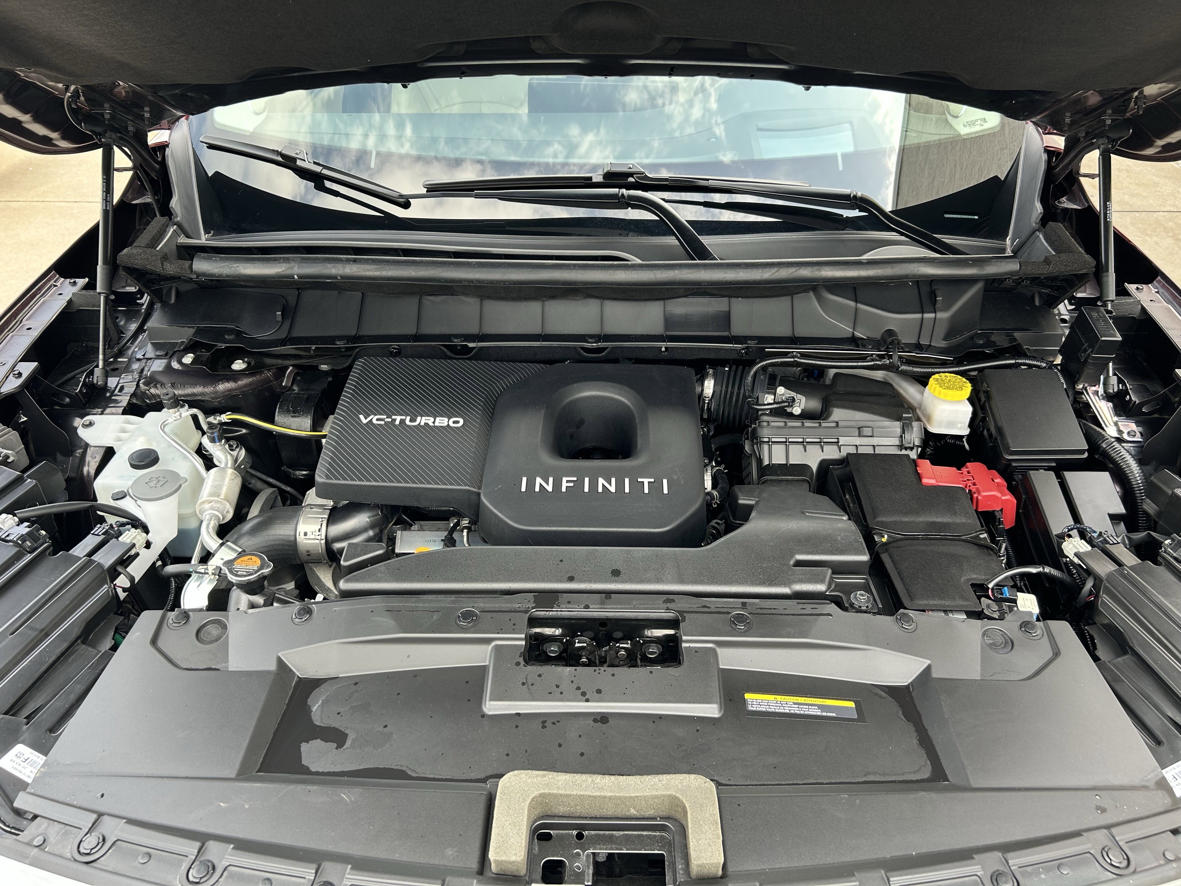Used 2025 INFINITI QX60 Sensory w/ Vision Package AWD/4WD image 12
