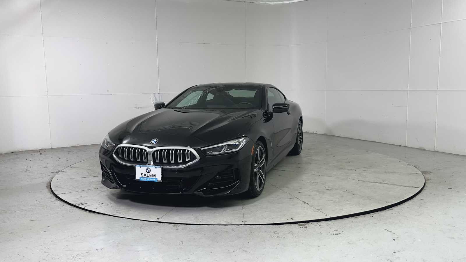 Used 2025 BMW 840i xDrive Coupe w/ Driving Assistance Package image 5