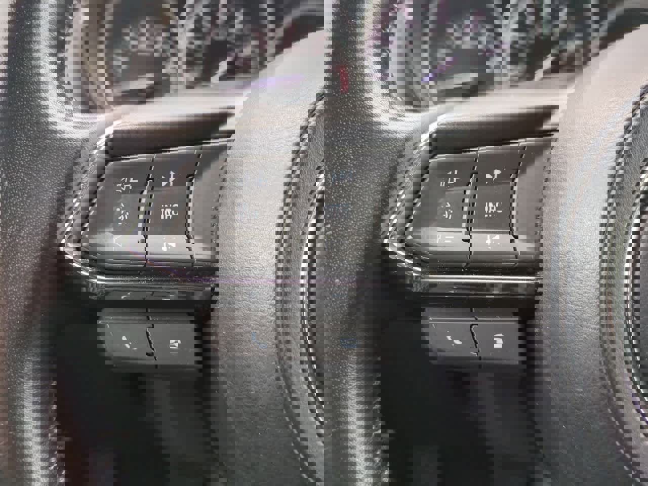 Used 2018 MAZDA CX-9 Sport image 22