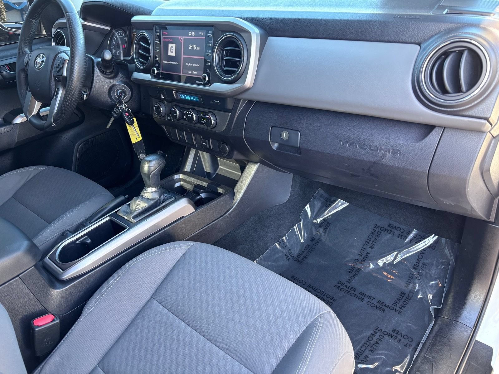 Used 2021 Toyota Tacoma SR5 AWD/4WD image 13