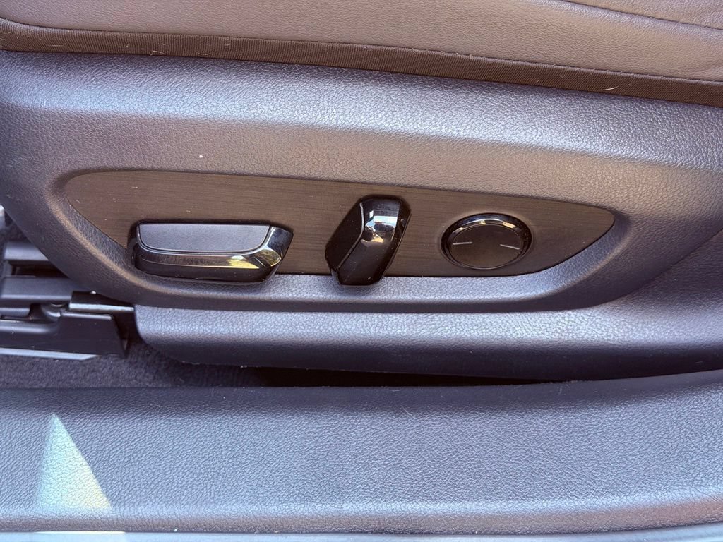 Certified 2023 Lexus ES 350 w/ Premium Package FWD image 18