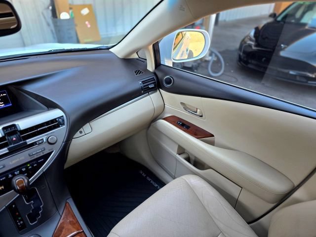Used 2013 Lexus RX 450h AWD w/ Navigation Pkg image 30