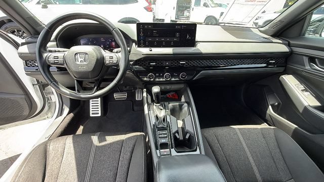 Used 2023 Honda Accord Sport image 17