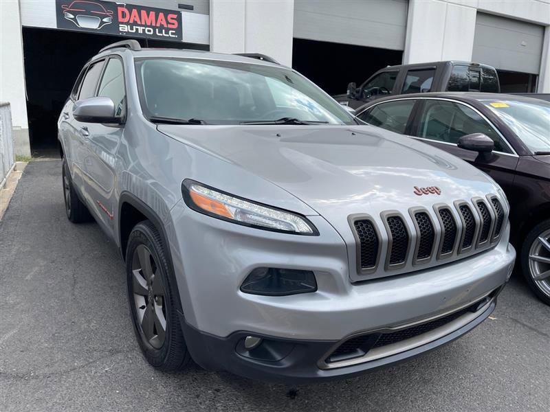 Used 2016 Jeep Cherokee 75th Anniversary image 5
