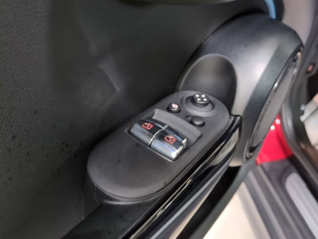 Used 2022 MINI Cooper S FWD image 17