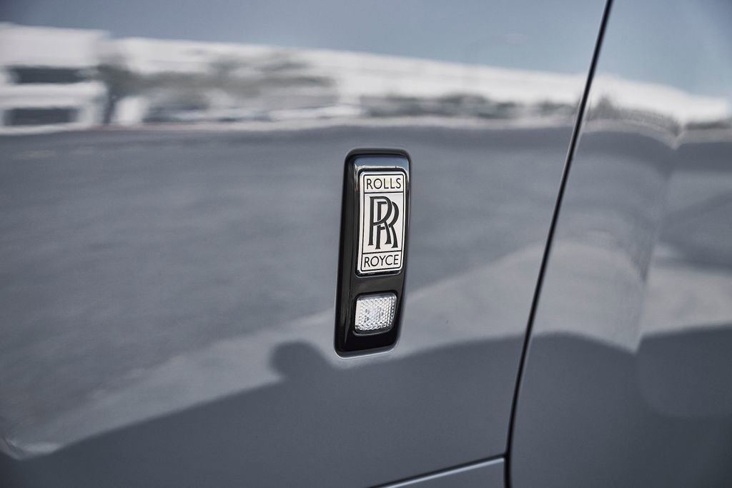 Used 2020 Rolls-Royce Wraith RWD image 11
